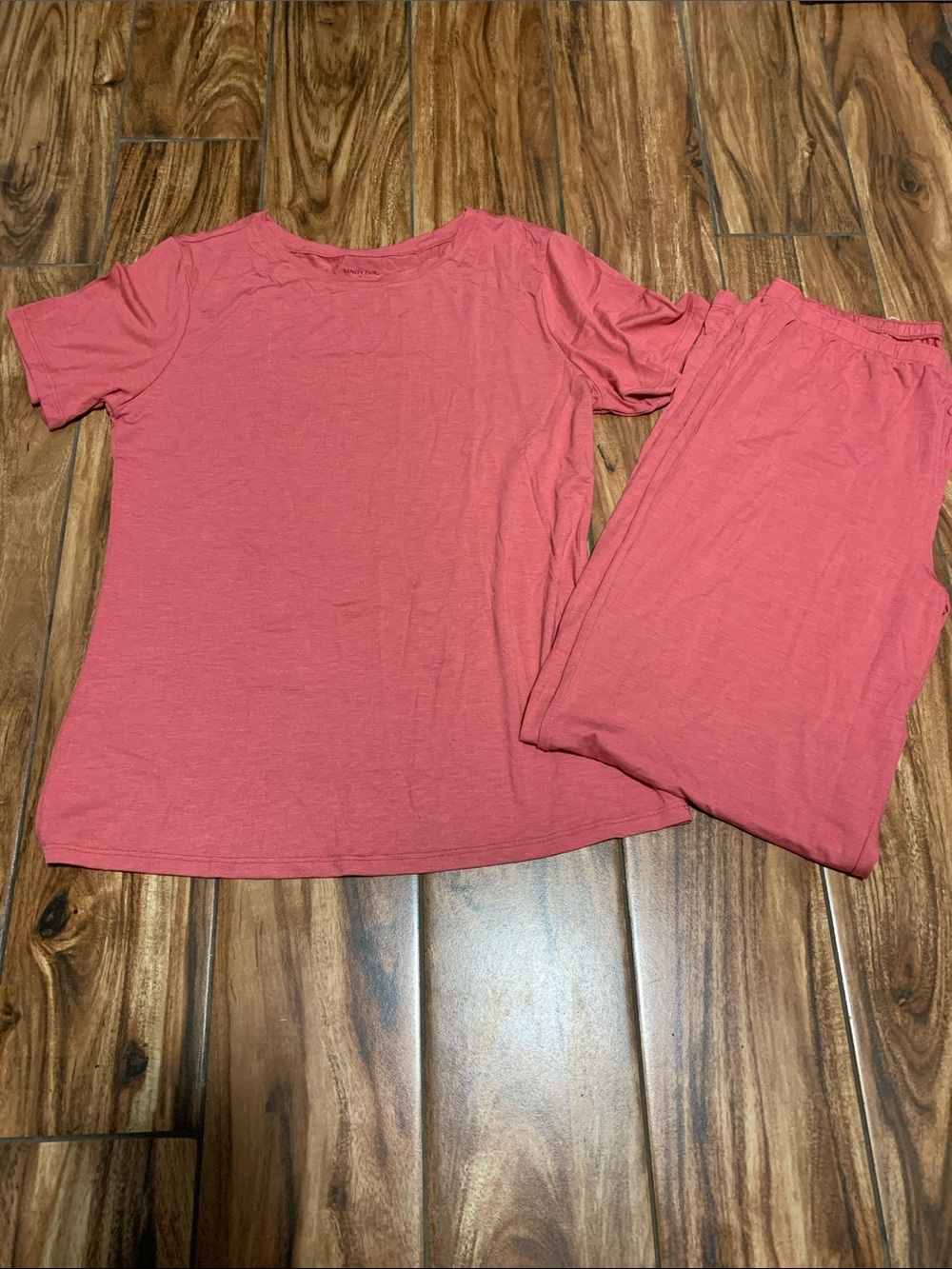 Vanity Fair S| Sz S modal pajama set - new without tags